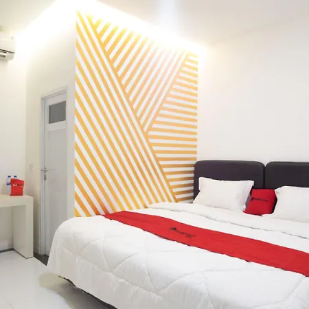 RedDoorz near IPB Dramaga Bogor-3