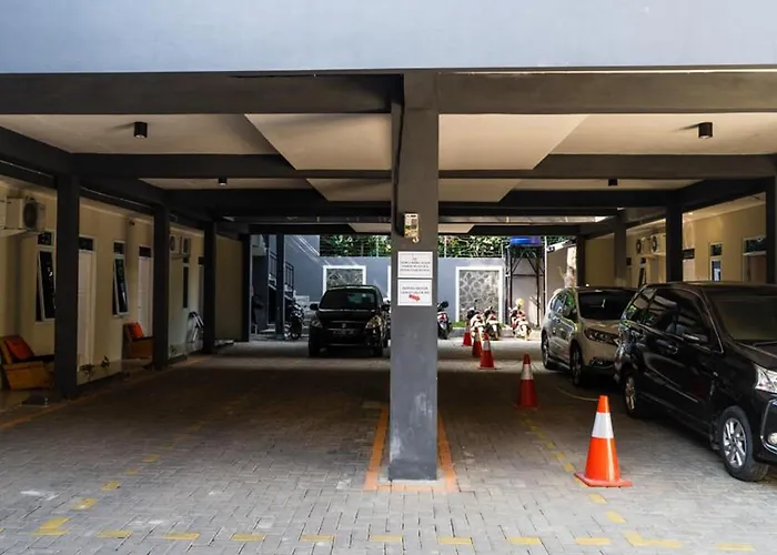 RedDoorz near Exit Toll Bogor